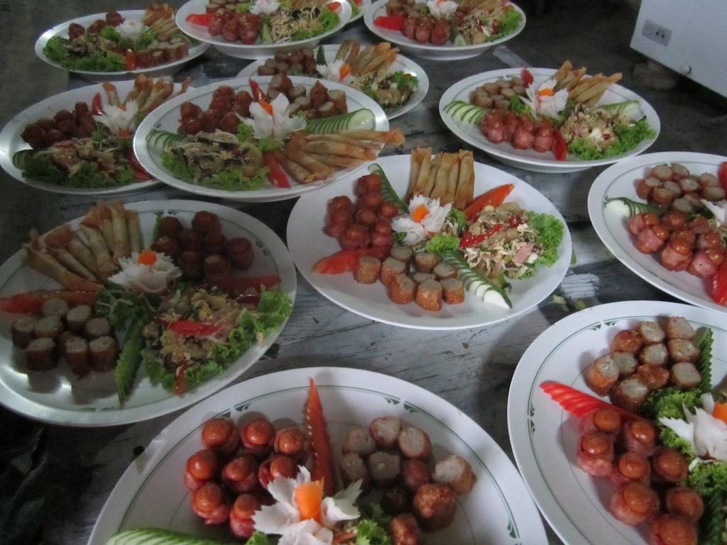 Lopburi Inn Hotel Buitenkant foto